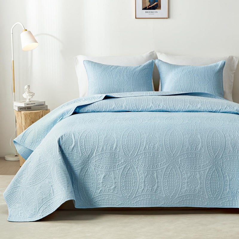 akkialla King Quilt Bedding Set Sky Blue Ultrasonic King/Cal King Quilt Set Lightweight Soft Bedspread Coverlet Modern Style Coin Pattern Bed Cover for All Seasons 3 Piece(1 Quilt 2 Pillow Shams) - Image 1